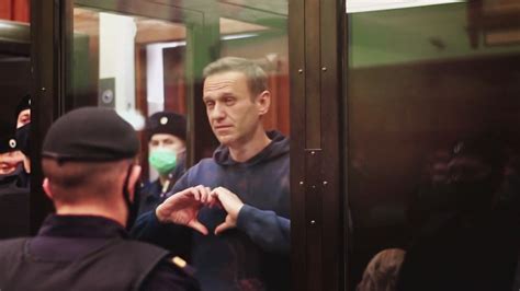 Navalny Poisoning Attempt: A Reminder of Russia's Fragile Democracy and Putin's Autocratic Tendencies